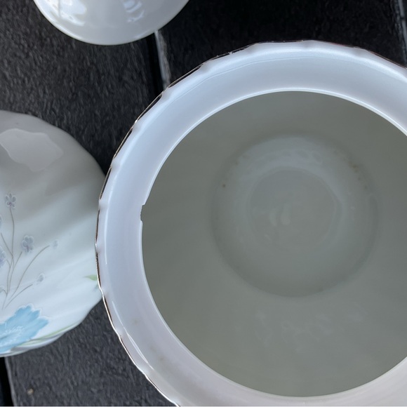 Chinese Phoenix “H” Brand Creamer & Sugar Bowl w/Lid Good Condition - Picture 6 of 9